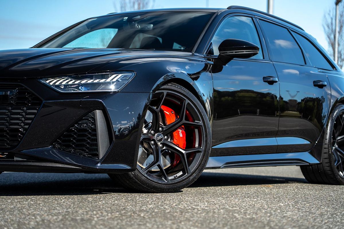 2024 Audi RS6 Performance C8
