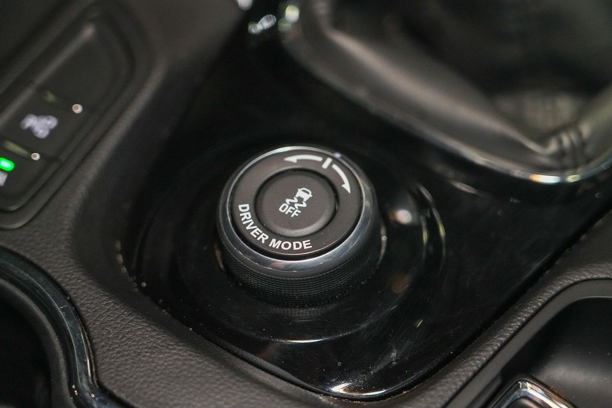 2014 Holden Special Vehicles Maloo R8 GEN-F Rear Wheel Drive