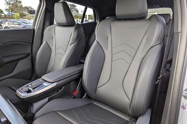 2024 BMW iX2 eDrive20 M Sport U10