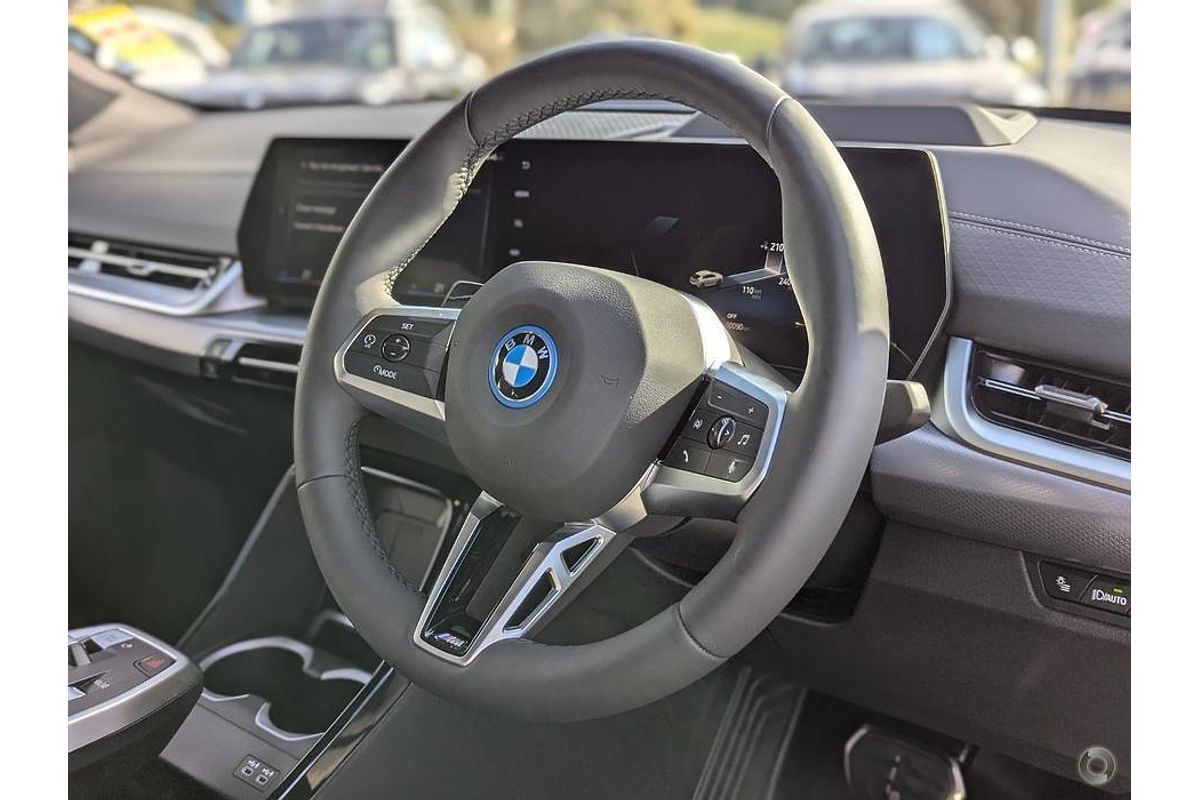 2024 BMW iX2 eDrive20 M Sport U10
