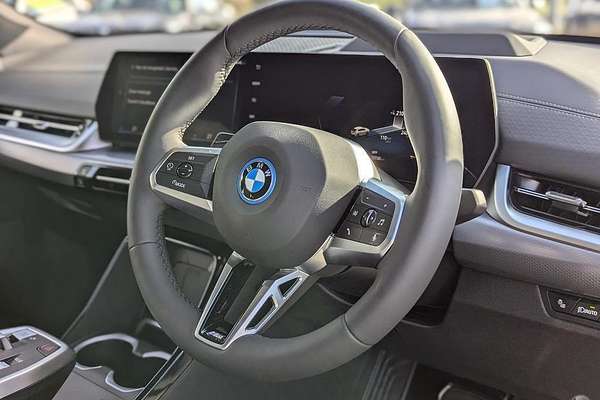 2024 BMW iX2 eDrive20 M Sport U10