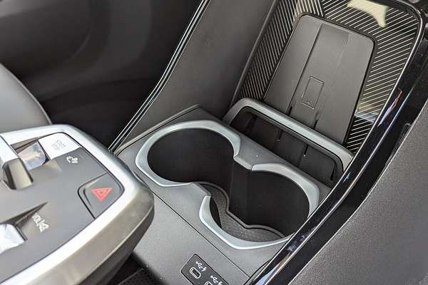 2024 BMW iX2 eDrive20 M Sport U10