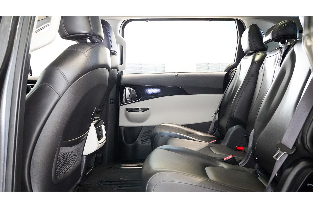 2021 Kia Carnival Platinum KA4