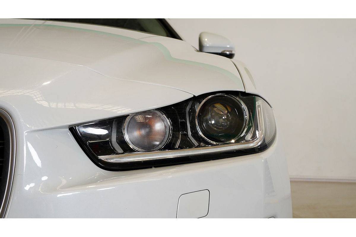 2016 Jaguar XE 20d R-Sport X760