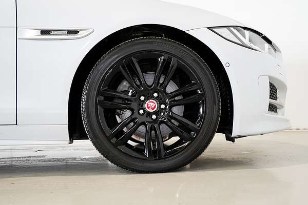 2016 Jaguar XE 20d R-Sport X760