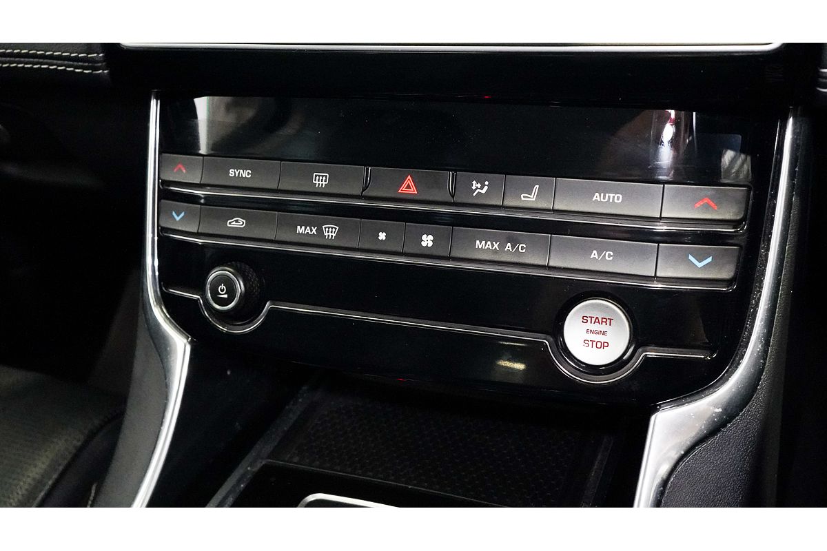 2016 Jaguar XE 20d R-Sport X760