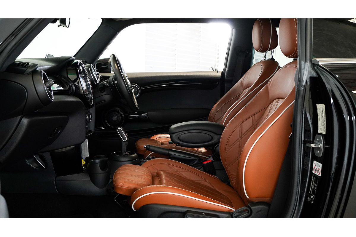 2019 MINI Hatch John Cooper Works F56 LCI