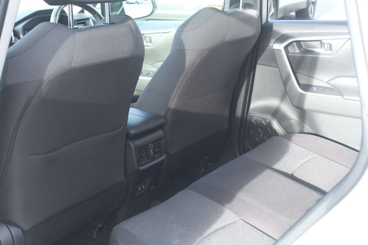 2020 Toyota RAV4 GXL AXAH52R