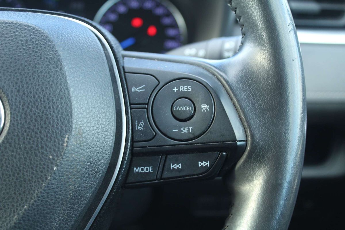 2020 Toyota RAV4 GXL AXAH52R