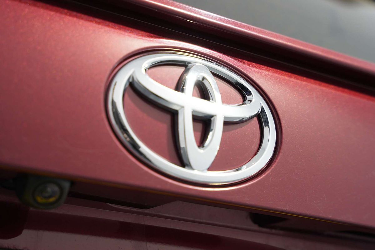 2019 Toyota RAV4 GX MXAA52R