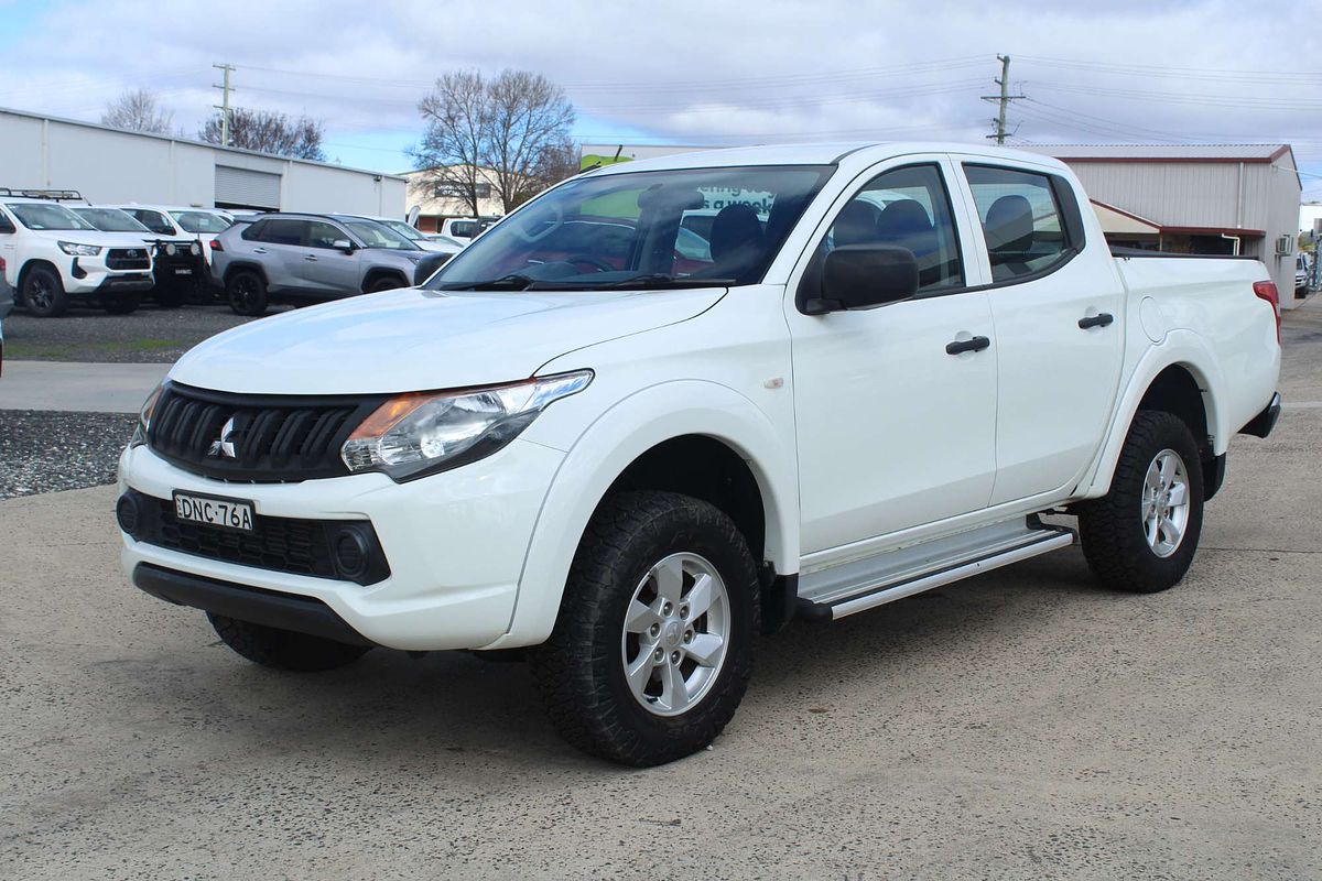 2017 Mitsubishi Triton GLX+ MQ 4X4