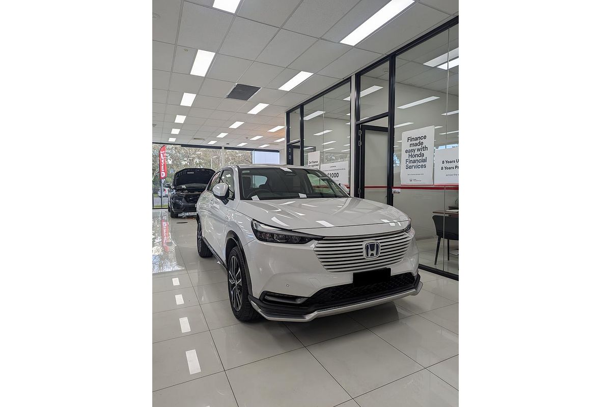 2024 Honda HR-V e:HEV L