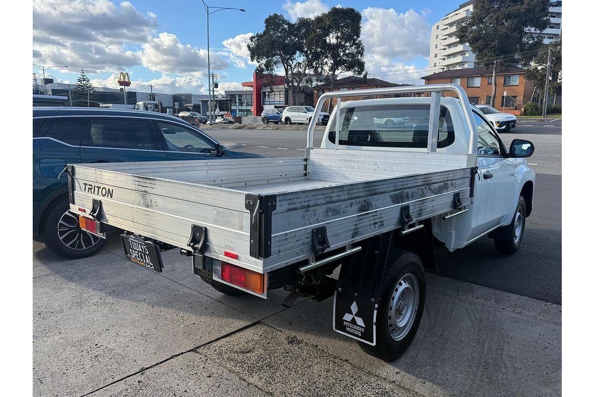 2019 Mitsubishi Triton GLX MR Rear Wheel Drive