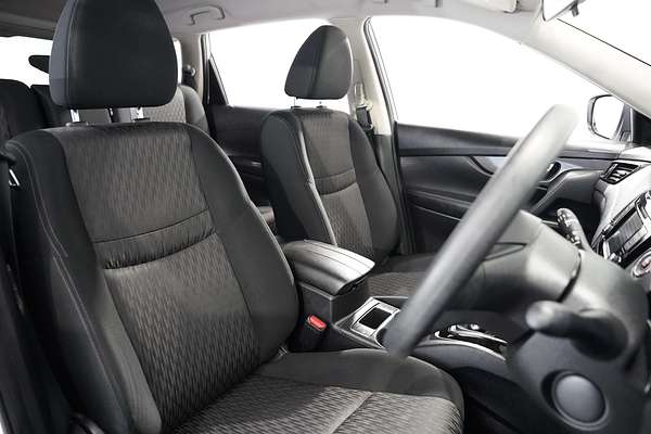 2022 Nissan X-TRAIL ST T32
