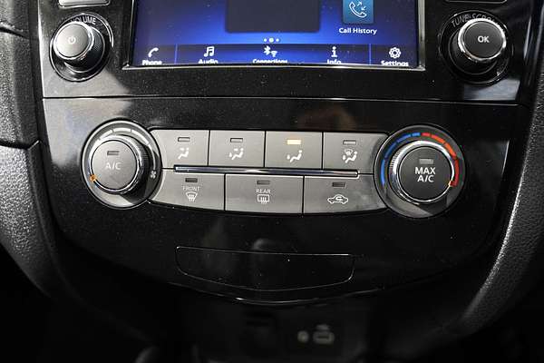 2022 Nissan X-TRAIL ST T32