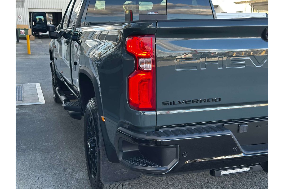 2025 Chevrolet Silverado HD LTZ Premium W/Tech Pack T1 4X4