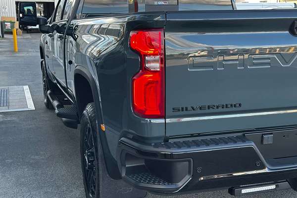 2025 Chevrolet Silverado HD LTZ Premium W/Tech Pack T1 4X4