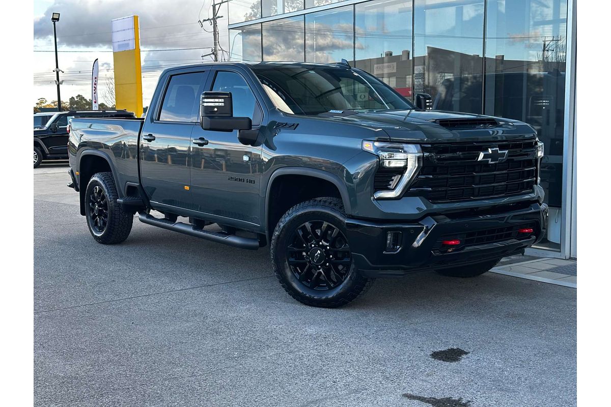 2025 Chevrolet Silverado HD LTZ Premium W/Tech Pack T1 4X4