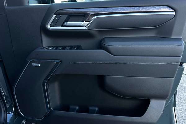 2025 Chevrolet Silverado HD LTZ Premium W/Tech Pack T1 4X4