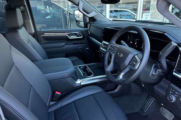 2025 Chevrolet Silverado HD LTZ Premium W/Tech Pack T1 4X4