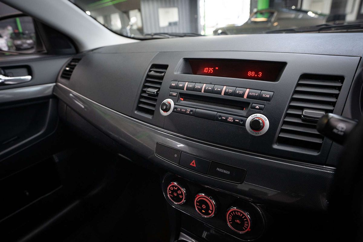 2010 Mitsubishi Lancer Ralliart CJ