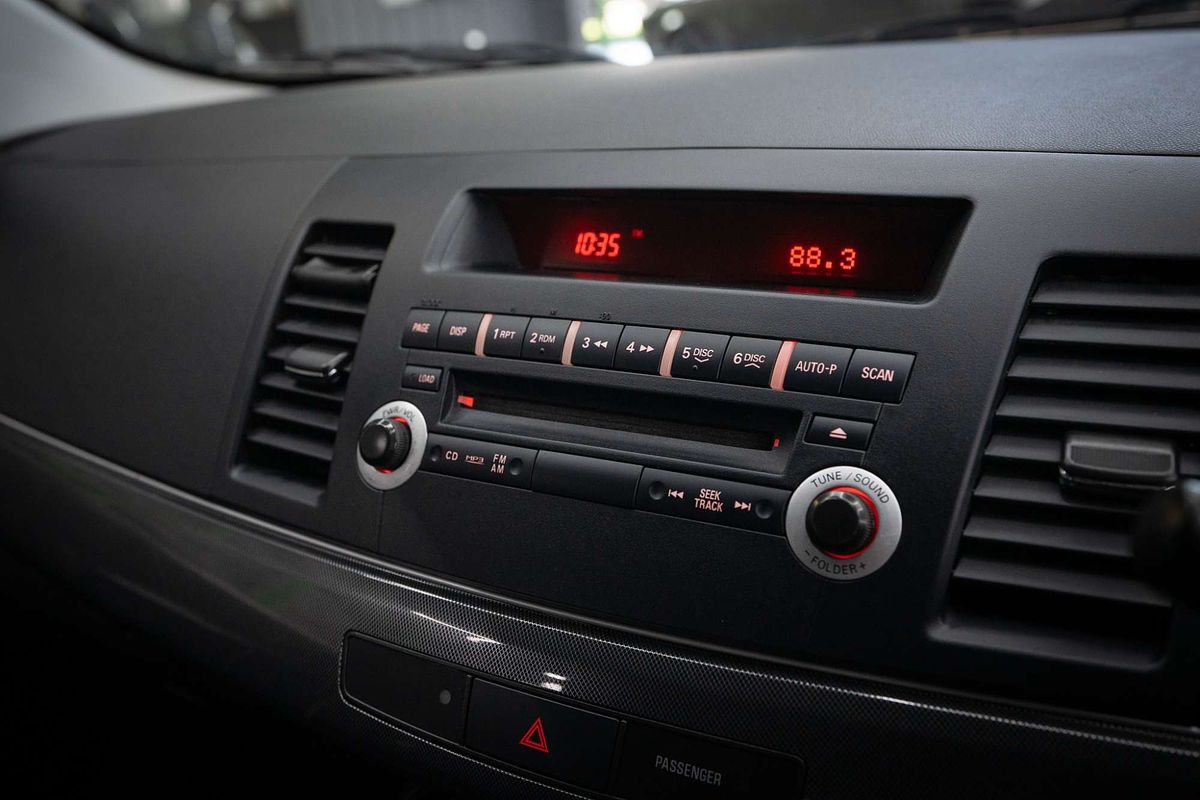 2010 Mitsubishi Lancer Ralliart CJ