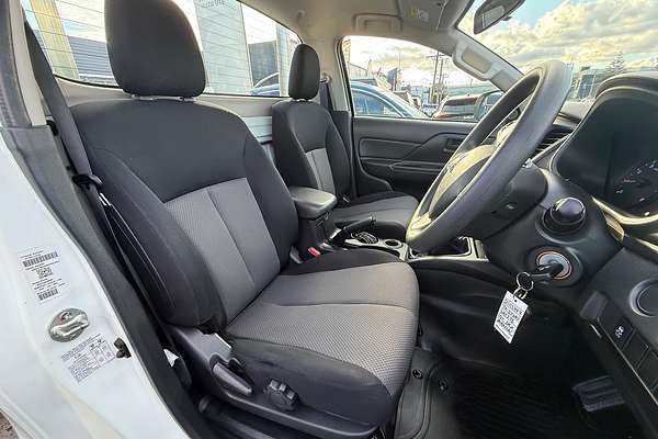 2019 Mitsubishi Triton GLX MR Rear Wheel Drive