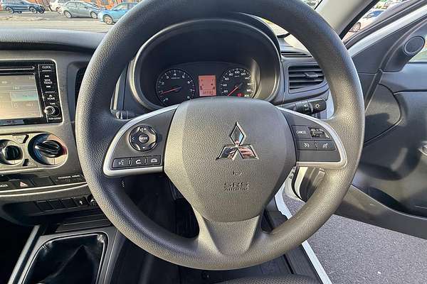 2019 Mitsubishi Triton GLX MR Rear Wheel Drive