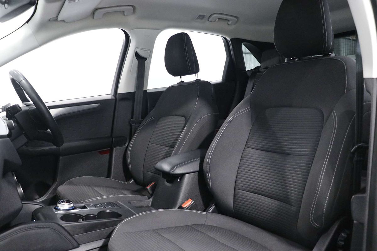 2020 Ford Escape ZH