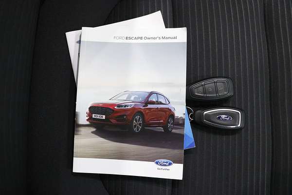 2020 Ford Escape ZH