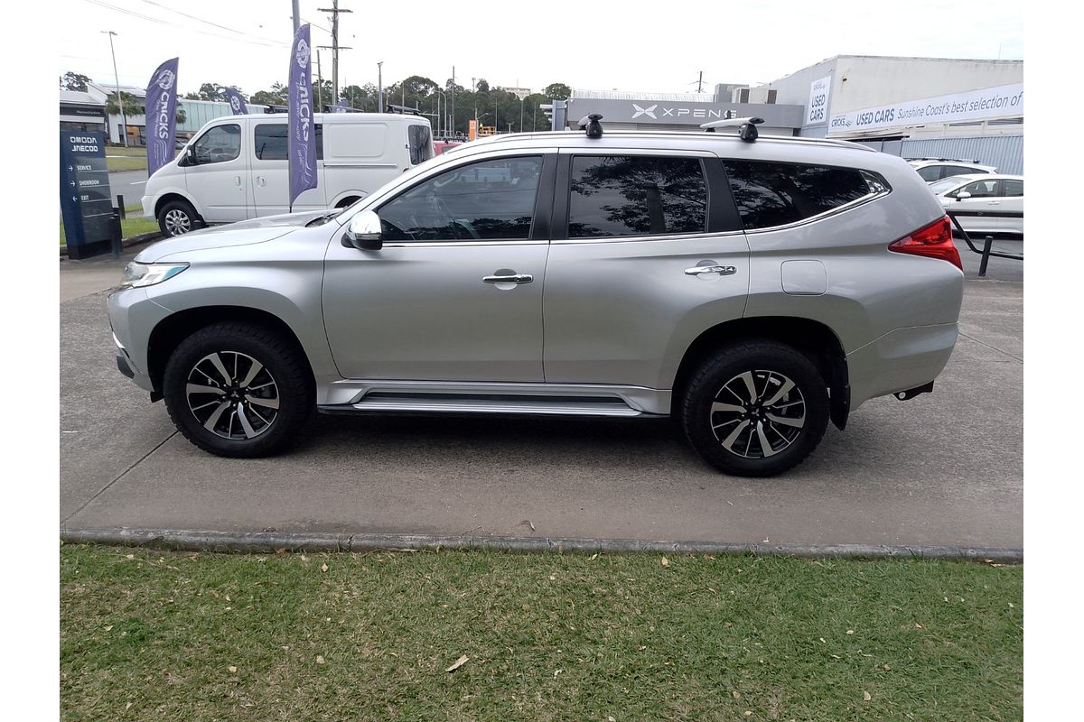 2016 Mitsubishi Pajero Sport GLX QE