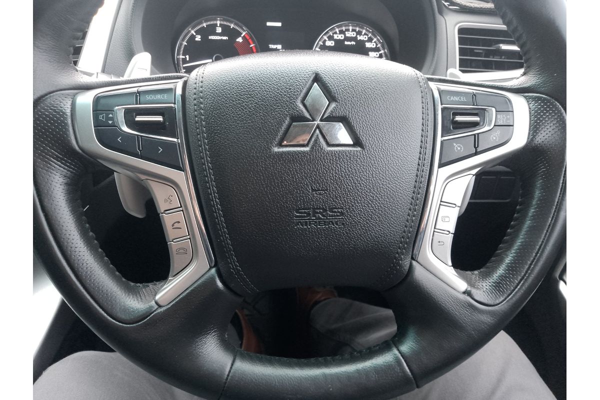 2016 Mitsubishi Pajero Sport GLX QE