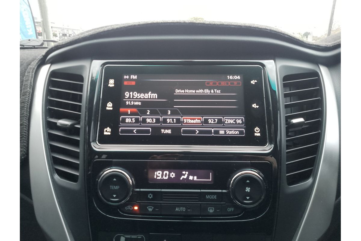 2016 Mitsubishi Pajero Sport GLX QE