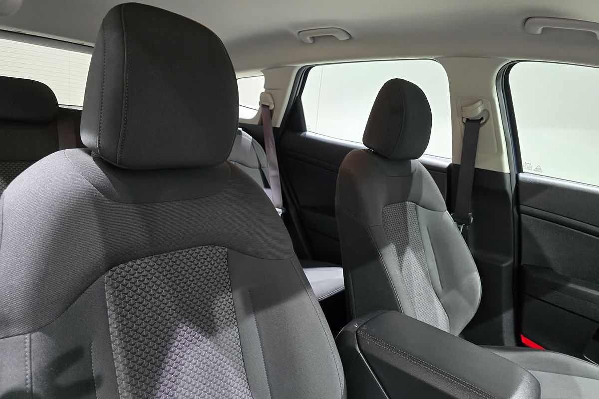 2023 Kia Sportage S NQ5