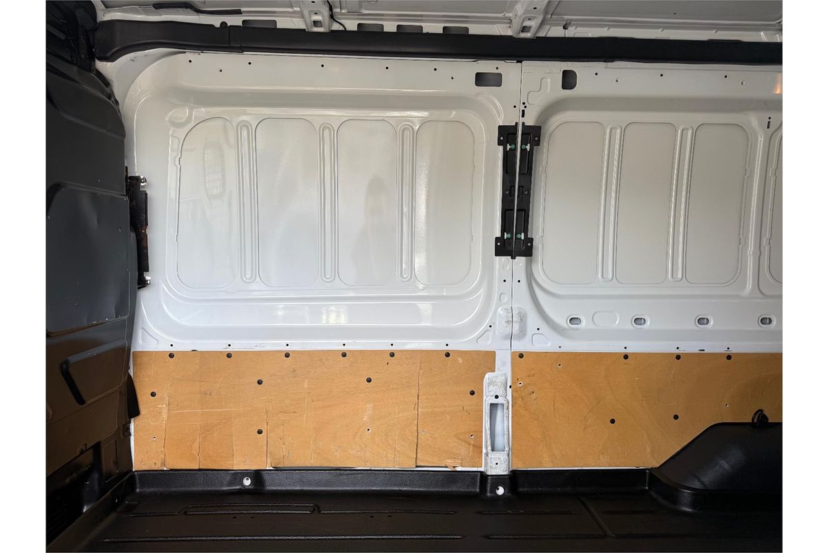 2017 Ford Transit 350L VO LWB
