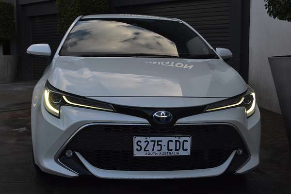 2019 Toyota Corolla ZR Hybrid ZWE211R