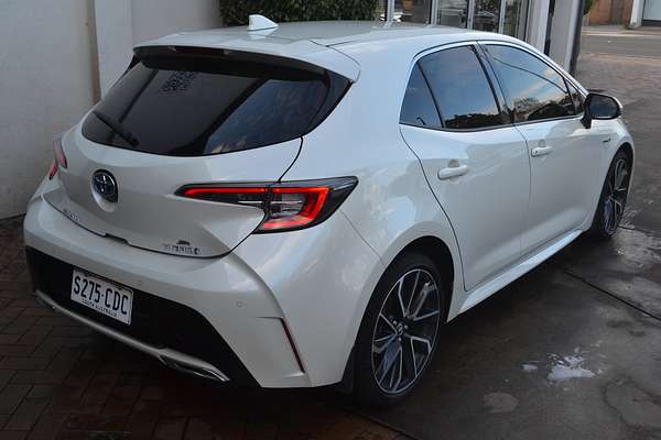 2019 Toyota Corolla ZR Hybrid ZWE211R