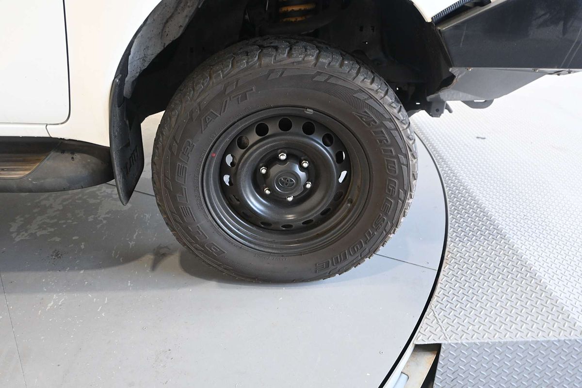 2021 Toyota Hilux SR GUN126R 4X4