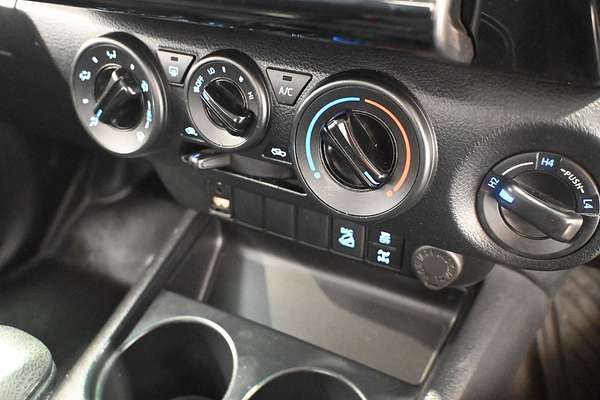 2021 Toyota Hilux SR GUN126R 4X4
