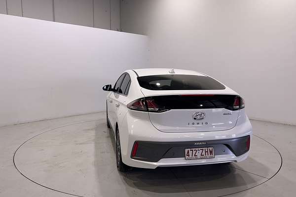 2019 Hyundai IONIQ Electric Premium AE.2