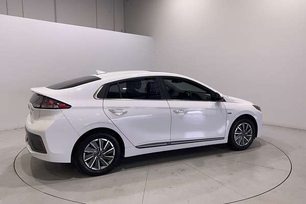 2019 Hyundai IONIQ Electric Premium AE.2