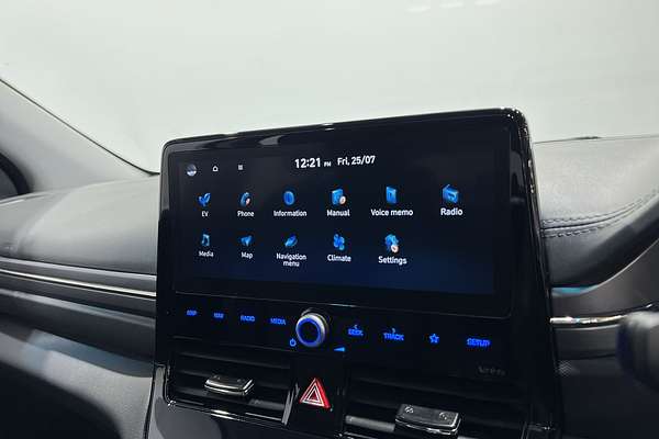 2019 Hyundai IONIQ Electric Premium AE.2
