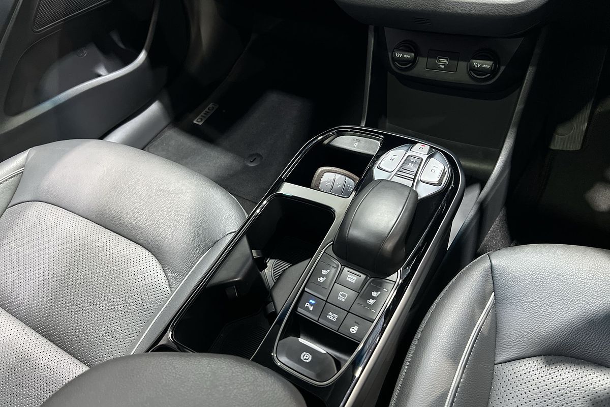 2019 Hyundai IONIQ Electric Premium AE.2