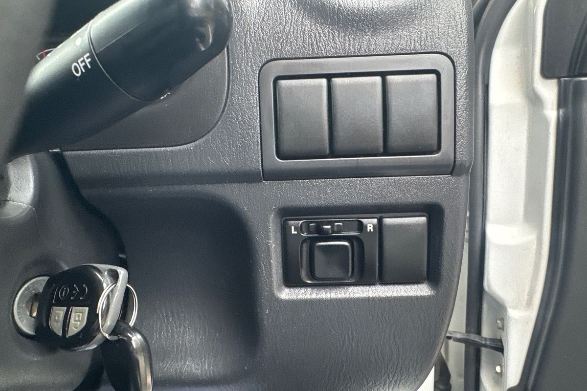 2013 Suzuki Jimny Sierra SN413 T6