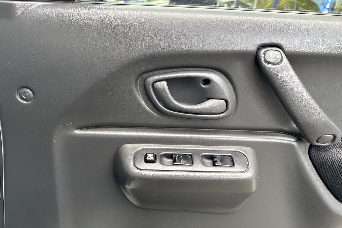 2013 Suzuki Jimny Sierra SN413 T6