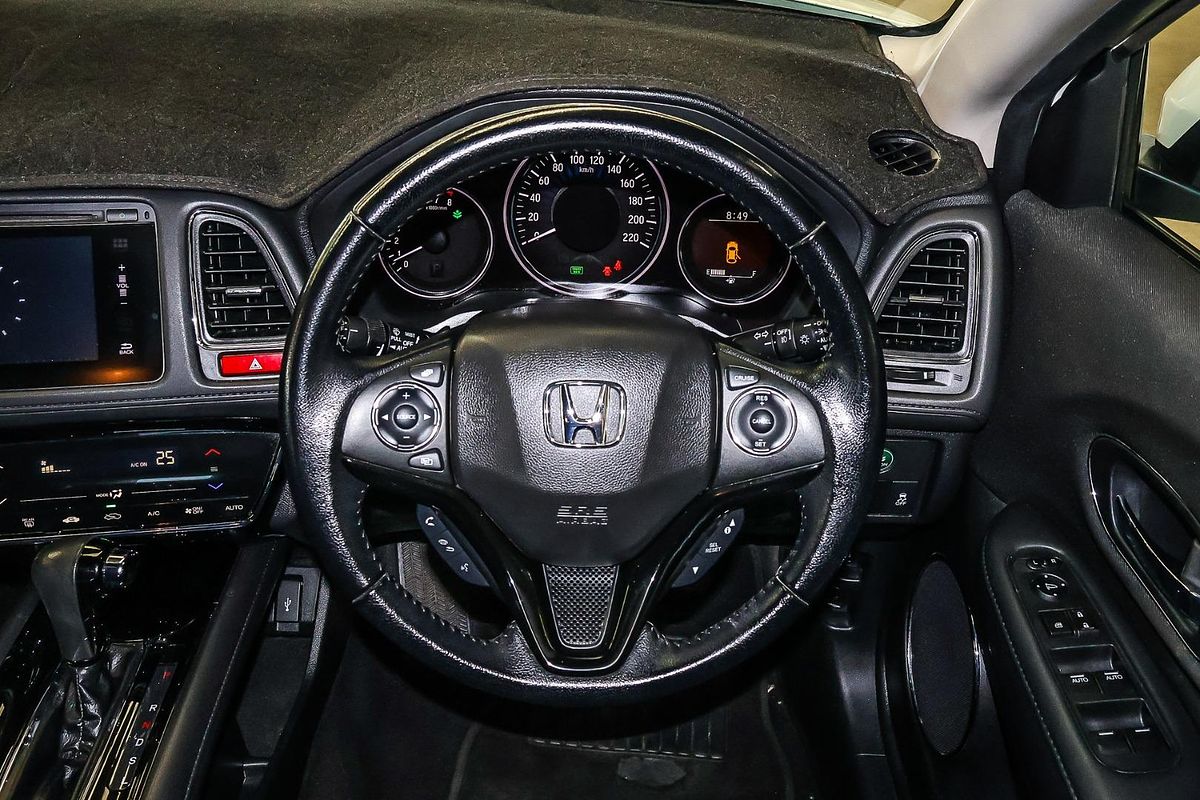 2017 Honda HR-V VTi-S
