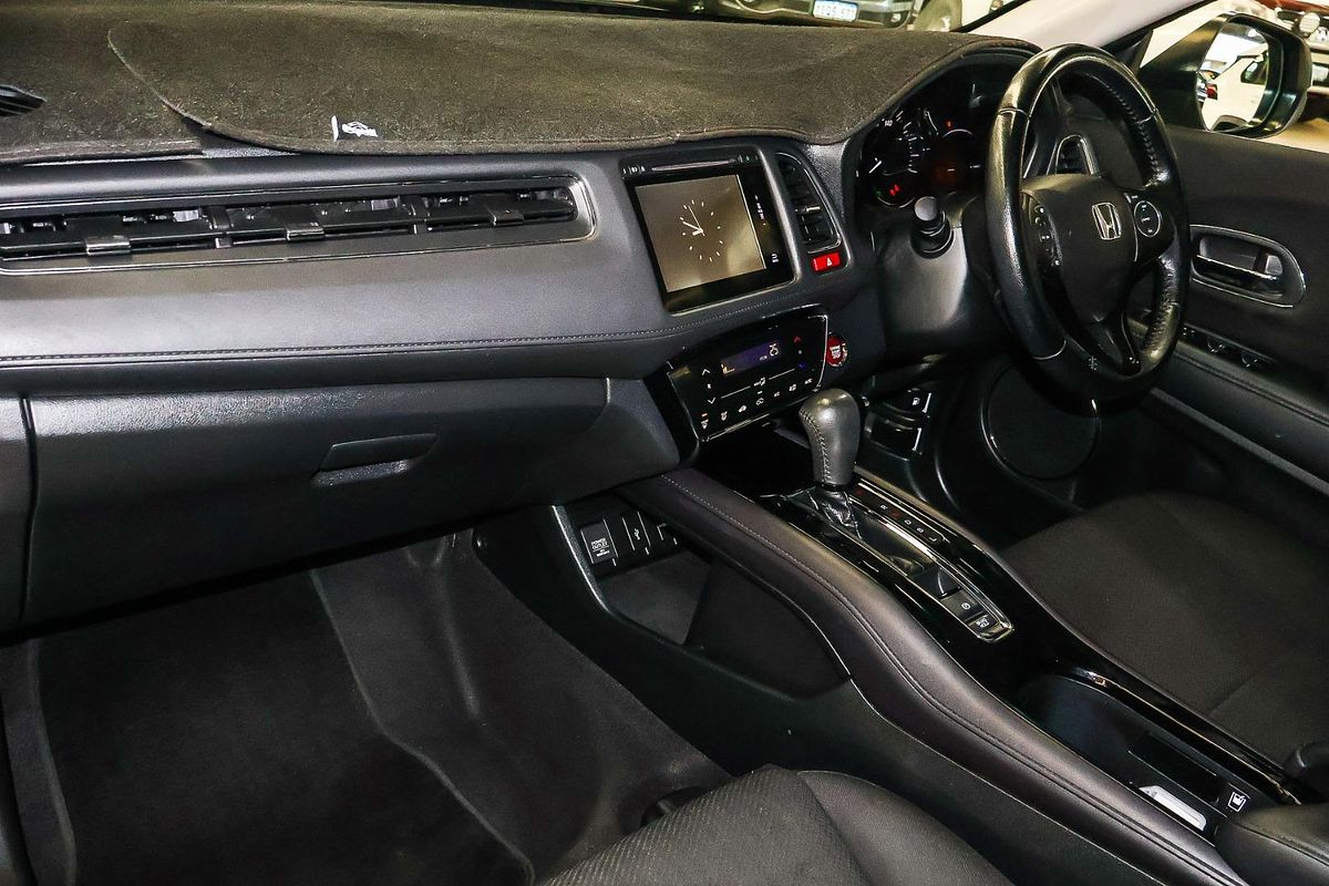 2017 Honda HR-V VTi-S