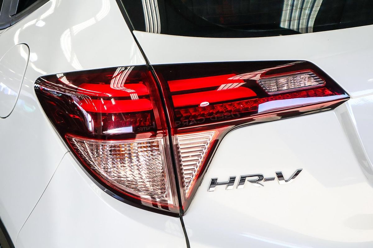 2017 Honda HR-V VTi-S
