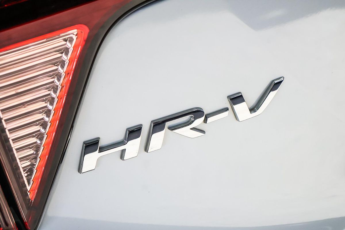 2017 Honda HR-V VTi-S