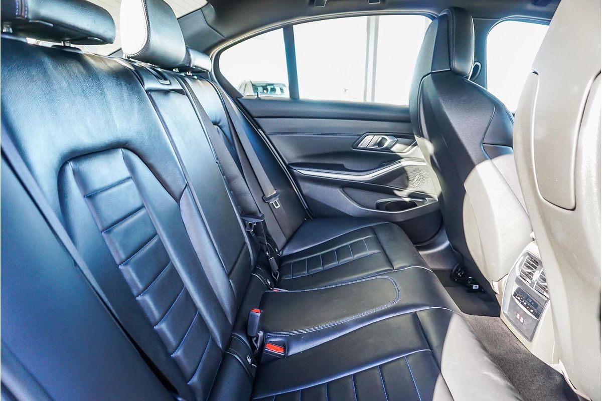 2022 BMW 3 Series 330i M Sport G20 LCI